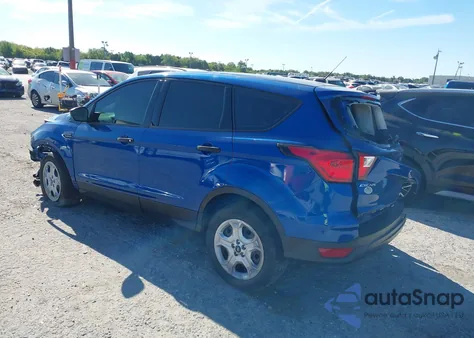 2019 Ford Escape S z USA, uszkodzony, nr VIN 1FMCU0F79KUA38758